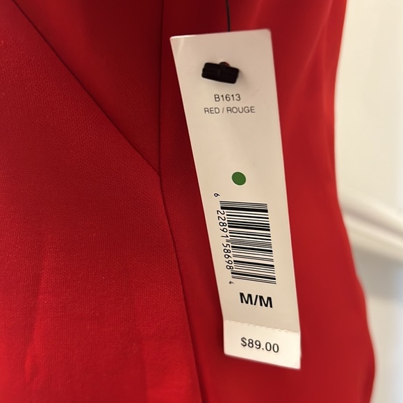 Lori M collection Red Cold Shoulder Dress size MM - Picture 5 of 5